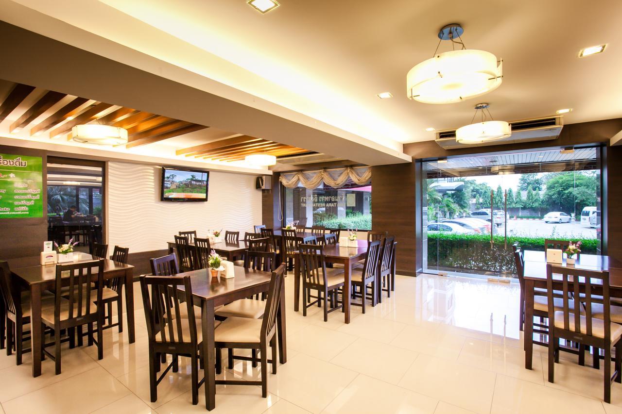 Tara Garden Hotel Bangkok Buitenkant foto