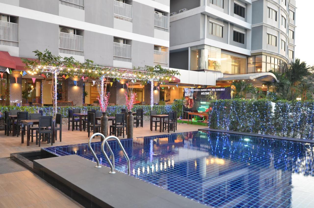 Tara Garden Hotel Bangkok Buitenkant foto