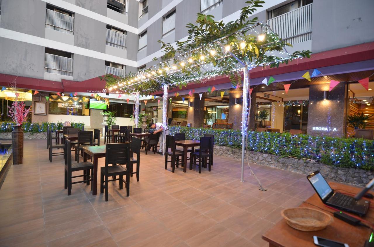 Tara Garden Hotel Bangkok Buitenkant foto