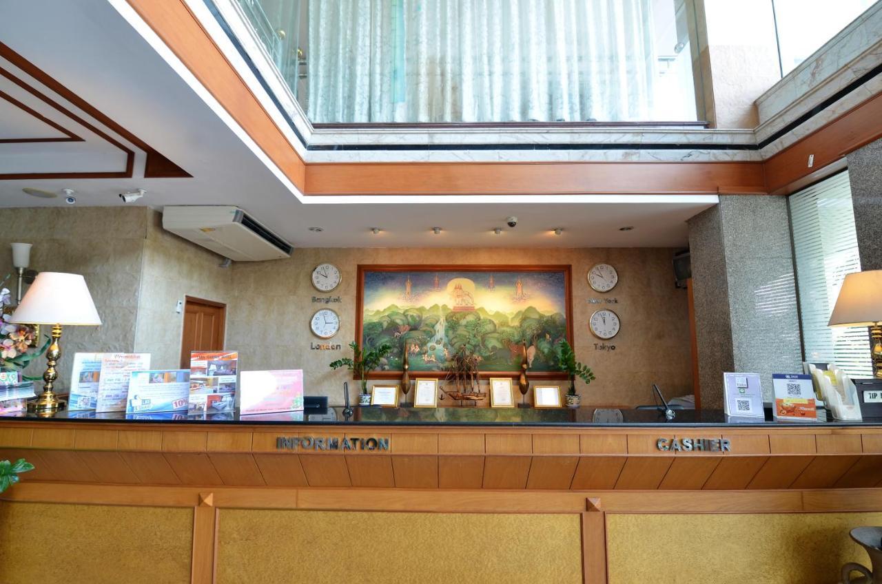 Tara Garden Hotel Bangkok Buitenkant foto